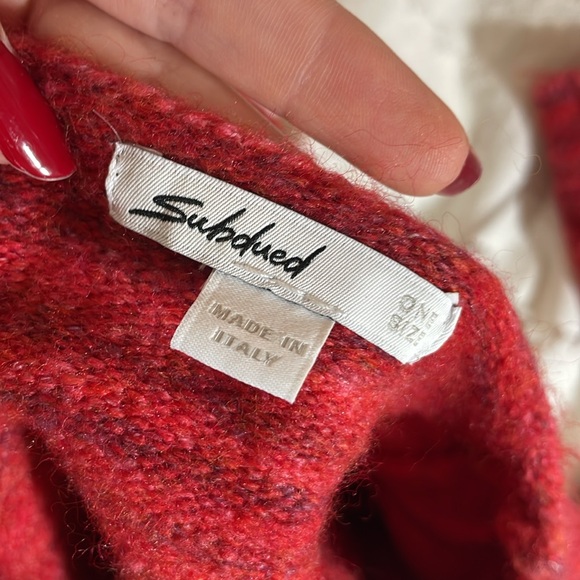 Red, one size, boat neck sweater from Subdued - Picture 4 of 4